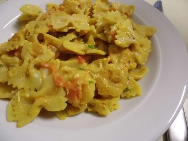Pasta: Nudeln-Gemüserahm-Pfanne mit Garnelen - Rezept