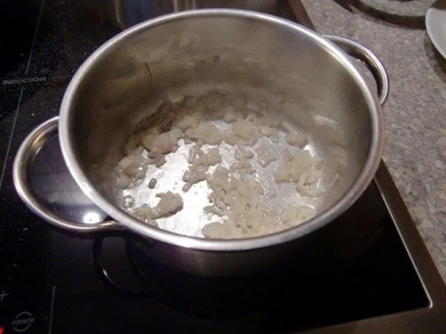 Putenröllchen auf Sellerie-Kartoffelpüree und gedünstete Möhren - Rezept - Bild Nr. 11