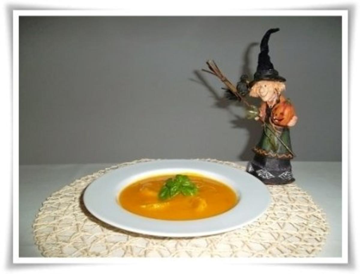 Halloween Kürbis- Mandarinen  Cremesuppe - Rezept - Bild Nr. 2