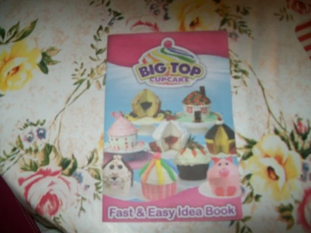 BIG TOP CUPCAKE REZEPT AUS DEN USA  mit Frosting und Füllung - Rezept - Bild Nr. 15