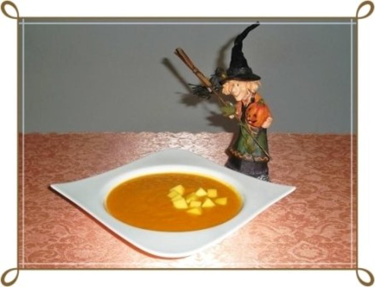 Bilder für Halloween Kürbis - Mango - Anis Cremesuppe - Rezept