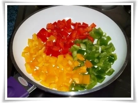 Raffinierte bunte Paprikapfanne  mit Hackfleisch und Reis dazu - Rezept - Bild Nr. 11