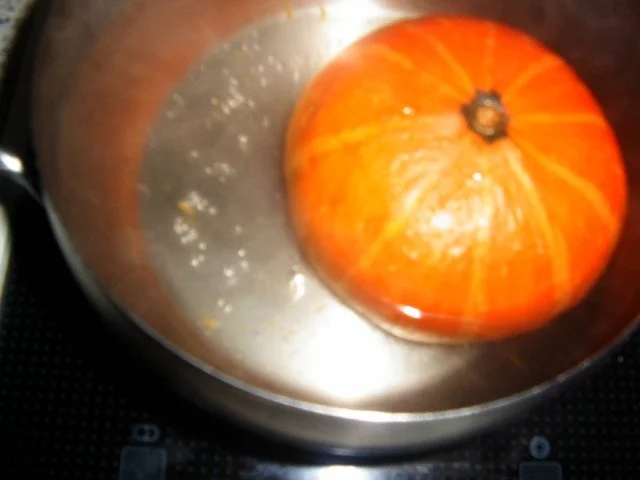 Hähnchengeschnetzeltes im Kürbis - Rezept - Bild Nr. 3