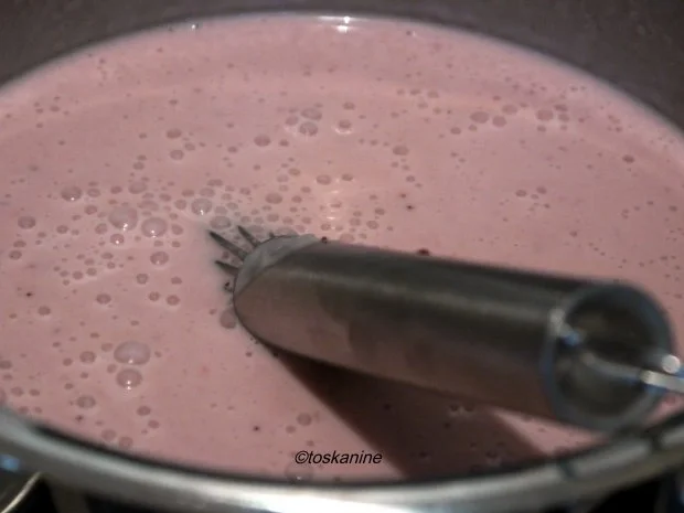 Erdbeerpudding - Rezept - Bild Nr. 5