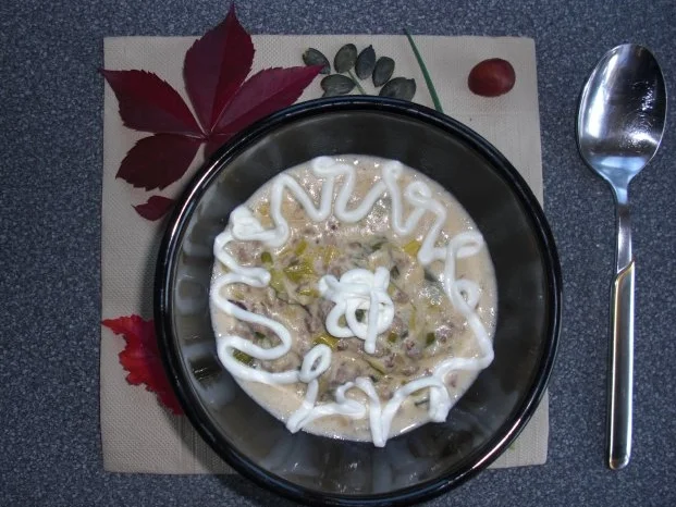 LAuch-HAckfleisch- BLUmenkohlSUppe mit KÄse - Rezept - Bild Nr. 3