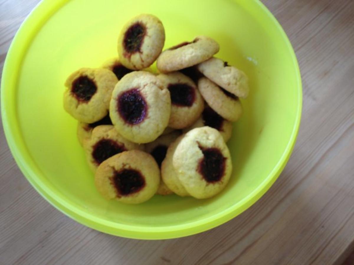 Kekse : Marmeladen-Grübchen - Rezept