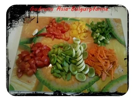 Rezept: Vegetarisch: Pikante Bulgurpfanne im China-Stil Bild Nr. 5 Vegetarisch: Pikante Bulgurpfanne im China-Stil - Rezept - Bild Nr. 5