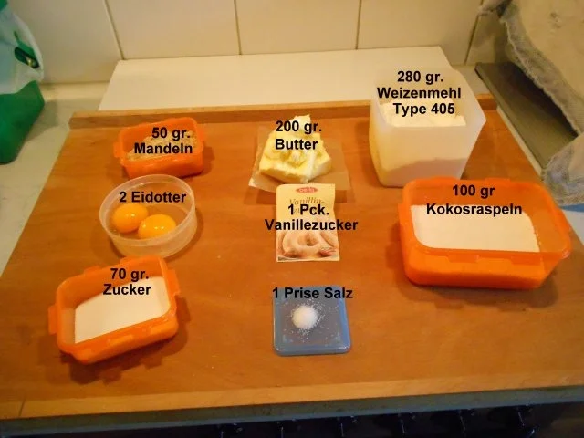 Rezept: Kokoskipferl Bild Nr. 2 Kokoskipferl - Rezept - Bild Nr. 2