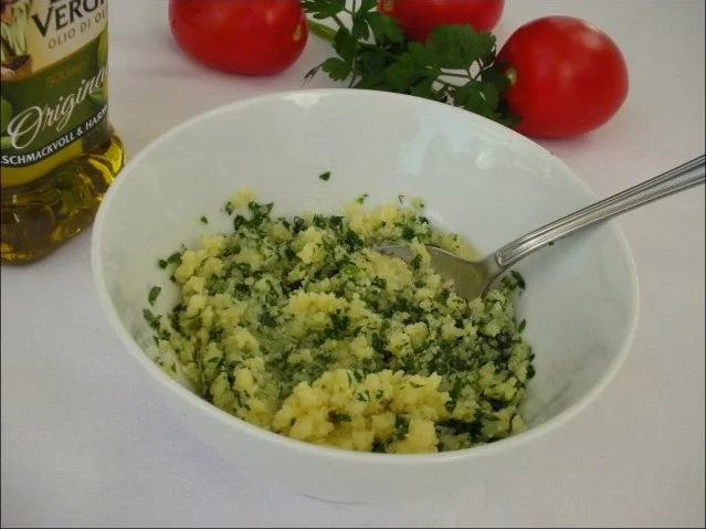 Rezept: Hühnchenbrust Involtini im Wirsingmantel Bild Nr. 3 Hühnchenbrust Involtini im Wirsingmantel - Rezept - Bild Nr. 3