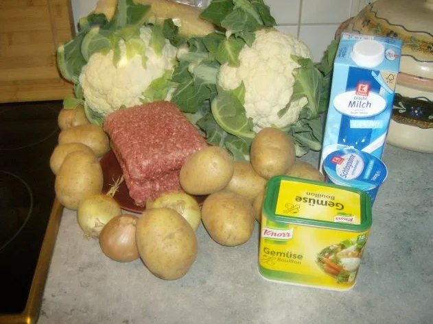 Rezept: Blumenkohl Kartoffel Hack Auflauf Bild Nr. 2 Blumenkohl Kartoffel Hack Auflauf - Rezept - Bild Nr. 2