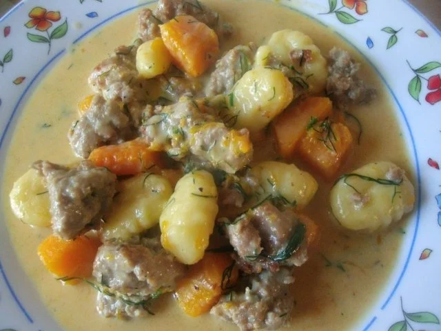 Kürbis in Käsesahnesosse mit Gehacktesklösschen - Rezept - Bild Nr. 17