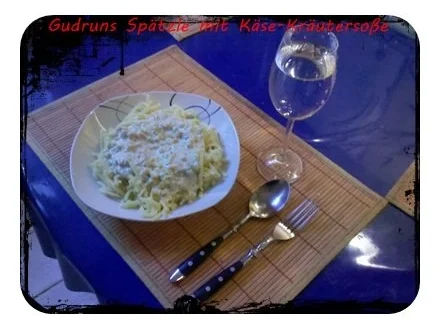 Rezept: Nudeln: Spätzle mit Käse-Kräutersoße Bild Nr. 8 Nudeln: Spätzle mit Käse-Kräutersoße - Rezept - Bild Nr. 8