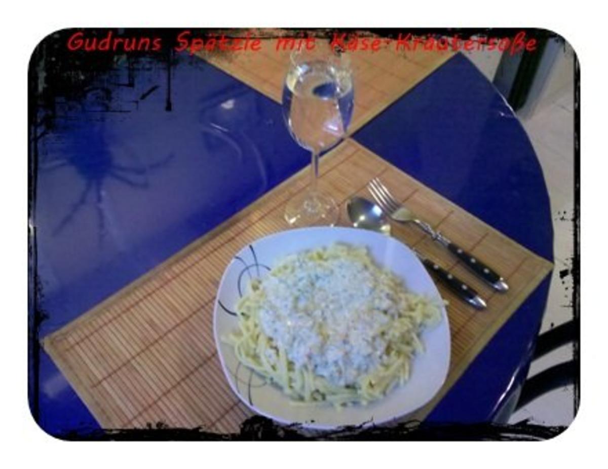 Nudeln: Spätzle mit Käse-Kräutersoße - Rezept - Bild Nr. 9