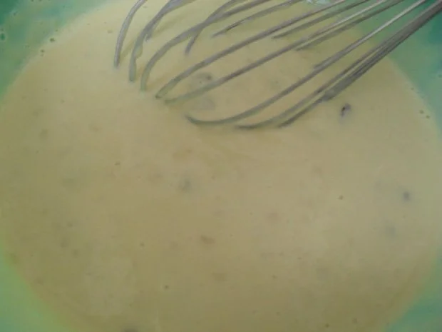 Apfelschmarr`n mit Rosinen, gehackten Mandeln und Vanillesößle für alle meine Kochfreunde - Rezept - Bild Nr. 7