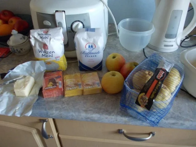 Birnen-Apfelkuchen mit Kokosstreusel - Rezept - Bild Nr. 2