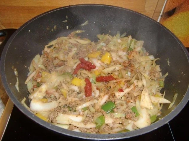 Hackpfanne mit Nudeln und Weißkohl - Rezept - Bild Nr. 15