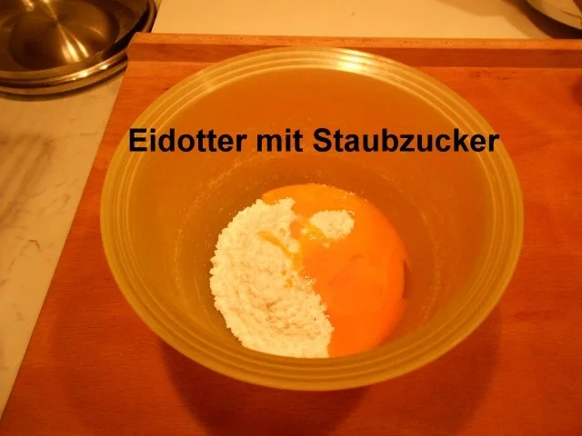 Rezept: Kokos-Sahne-Likör Bild Nr. 11 Kokos-Sahne-Likör - Rezept - Bild Nr. 11