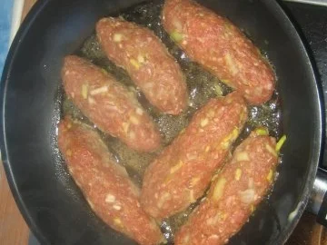 Rezept: Fleisch – herzhafte Hackfleischröllchen a’la Manfred Bild Nr. 2 Fleisch – herzhafte Hackfleischröllchen a’la Manfred - Rezept - Bild Nr. 2