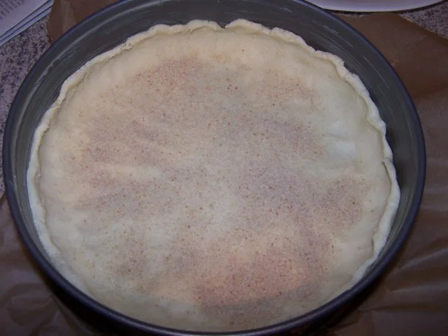 Rezept: Pflaumenkuchen mit Nusskrokant Bild Nr. 3 Pflaumenkuchen mit Nusskrokant - Rezept - Bild Nr. 3