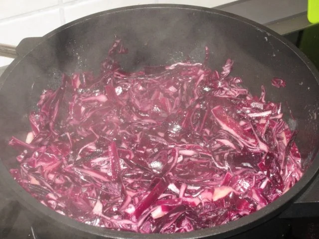 Rezept: Warmer Rotkraut-Salat Bild Nr. 10 Warmer Rotkraut-Salat - Rezept - Bild Nr. 10