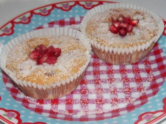 Kleine Granatapfel-Käsekuchen - Rezept