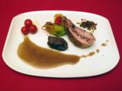 Zweierlei vom Iberico mit gefüllten Zucchiniblüten - Rezept