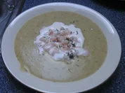 Zucchini - Kartoffelsuppe mit Krabben - Rezept