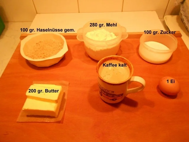 Kaffeekipferl - Rezept - Bild Nr. 2