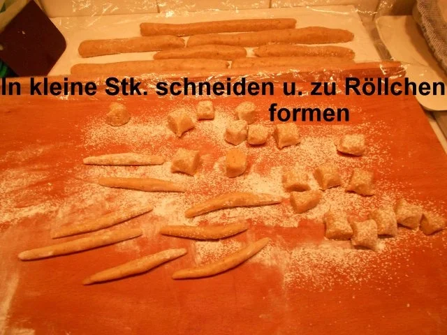 Kaffeekipferl - Rezept - Bild Nr. 11