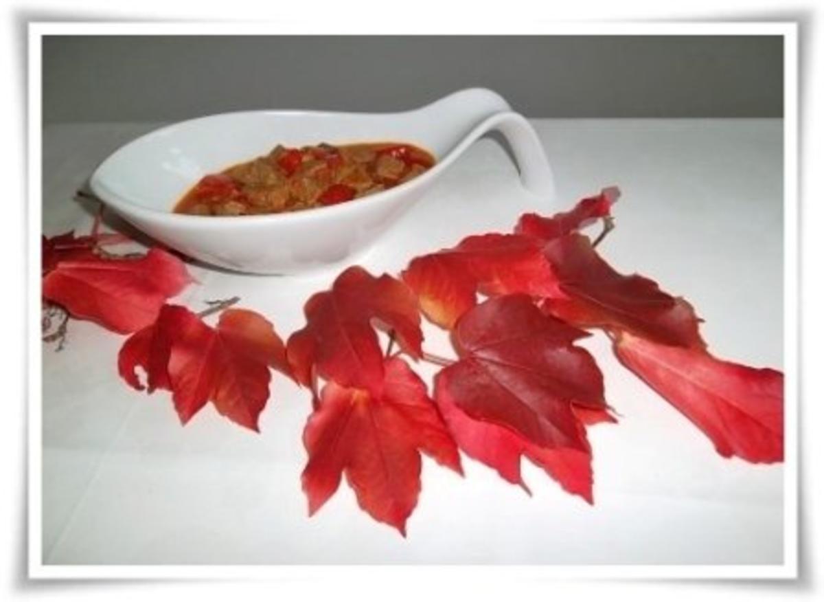 Herbstliches Chili  Paprika Gulasch  mit einem besonders saftigen & aromatischen Geschmack - Rezept - Bild Nr. 19