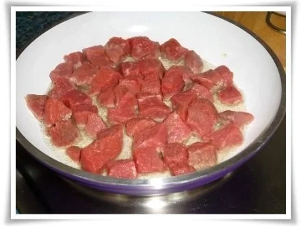 Herbstliches Chili  Paprika Gulasch  mit einem besonders saftigen & aromatischen Geschmack - Rezept - Bild Nr. 10