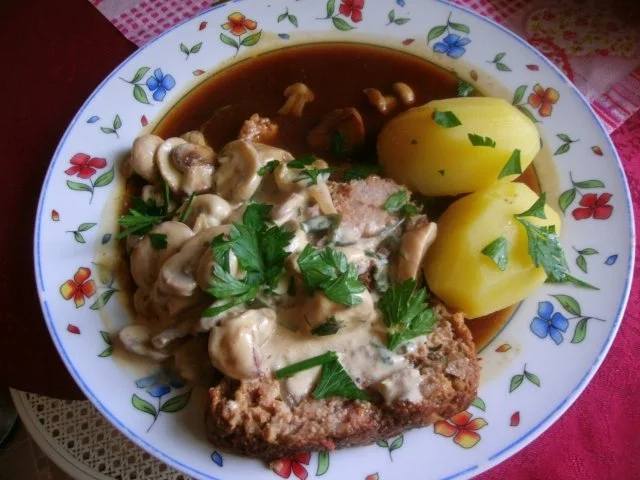 Champignon- Kräuter - Falscher Hase - Rezept