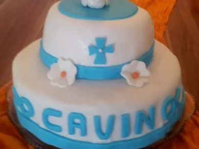 Torte mit Ganache-Füllung und Fondant-Überzug - Rezept - Bild Nr. 2