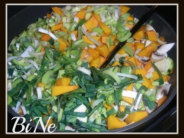 BiNe` S HERBSTLICHE SPAGHETTI - Rezept - Bild Nr. 3