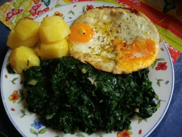 junger Spinat mit Wunschei - Rezept - Bild Nr. 2