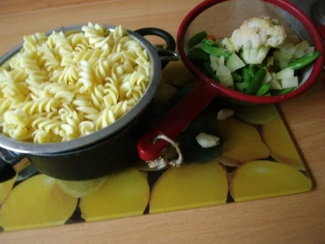 Hasi`s Kürbis Gemüsepfanne mit Nudeln - Rezept - Bild Nr. 2