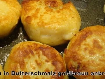 Rezept: Gefüllte Kartoffelklöse auf Schmortomaten Bild Nr. 12 Gefüllte Kartoffelklöse auf Schmortomaten - Rezept - Bild Nr. 12