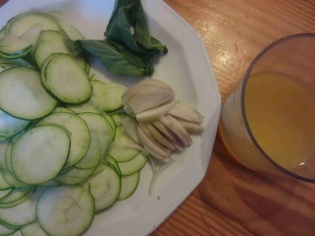 Rezept: Kalbsschnitzel à la Saltimbocca Bild Nr. 2 Kalbsschnitzel à la Saltimbocca - Rezept - Bild Nr. 2