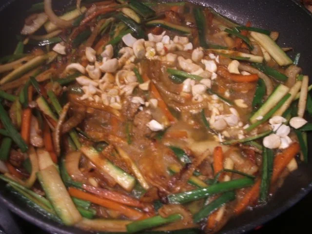 Rezept: Fleisch: Mariniertes Schweinefleisch mit viiiiiiieeeeel Gemüse Bild Nr. 10 Fleisch: Mariniertes Schweinefleisch mit viiiiiiieeeeel Gemüse - Rezept - Bild Nr. 10