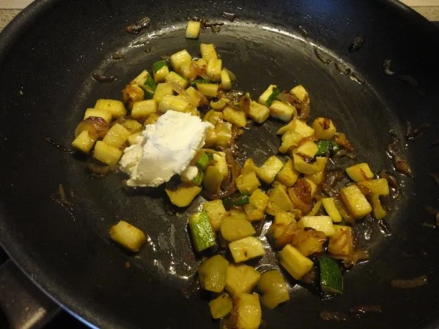 Rezept: mediterane "Veggi" Nudel Pfanne Bild Nr. 5 mediterane "Veggi" Nudel Pfanne - Rezept - Bild Nr. 5