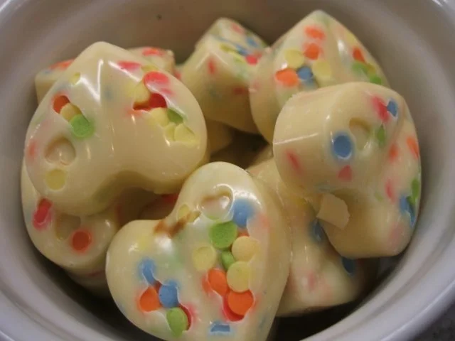 Pralinen: Konfetti-Herzen (15 Stück) - Rezept