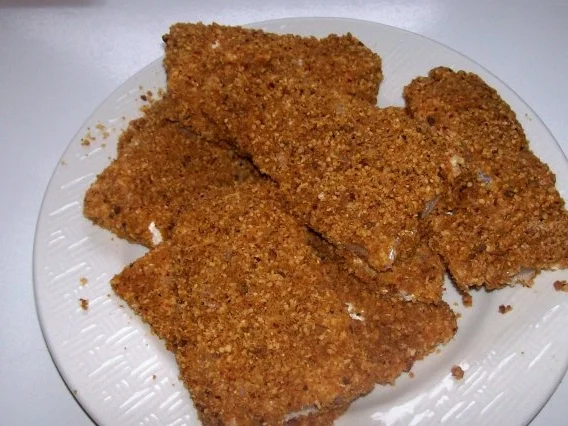 Rezept: Knusprige Seelachsfilets in Erdnusspanade, dazu ein fruchtig-scharfer Senf-Dip Bild Nr. 4 Knusprige Seelachsfilets in Erdnusspanade, dazu ein fruchtig-scharfer Senf-Dip - Rezept - Bild Nr. 4