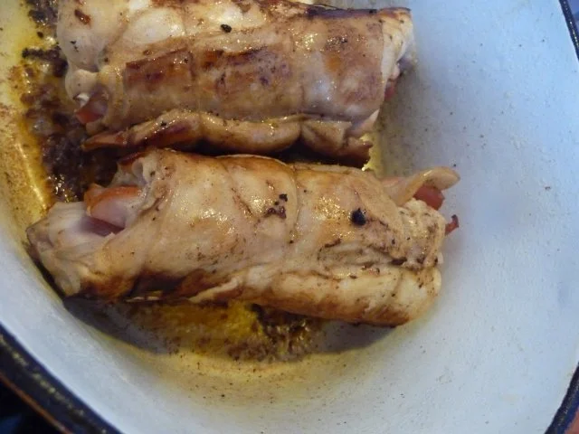 Wild & Co : Gewickelte Kaninchenteile, Rotkohl und Salzkartoffeln - Rezept - Bild Nr. 7