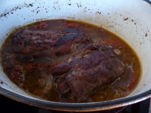 Wild & Co : Gewickelte Kaninchenteile, Rotkohl und Salzkartoffeln - Rezept - Bild Nr. 14