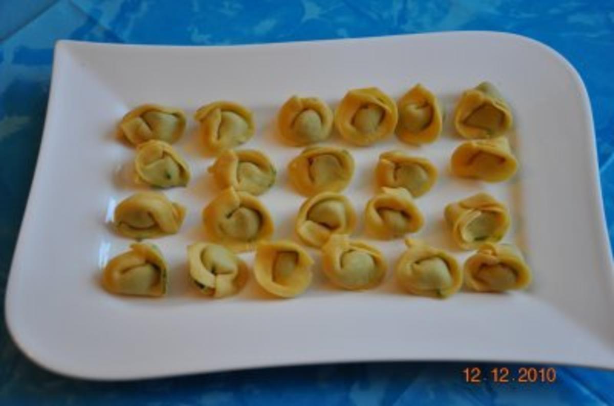 Kochen: Tortellini in Sahnesoße - Rezept - Bild Nr. 3