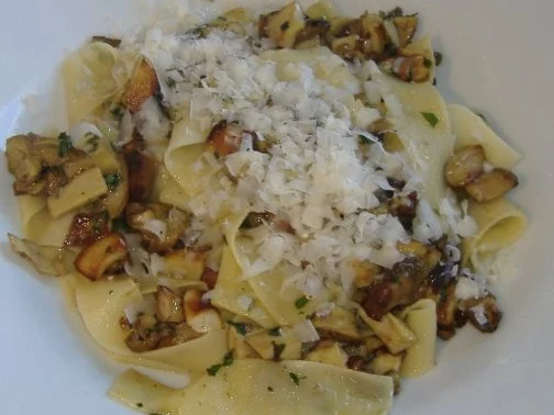 Rezept: Pappardelle mit Steinpilzen Bild Nr. 4 Pappardelle mit Steinpilzen - Rezept - Bild Nr. 4