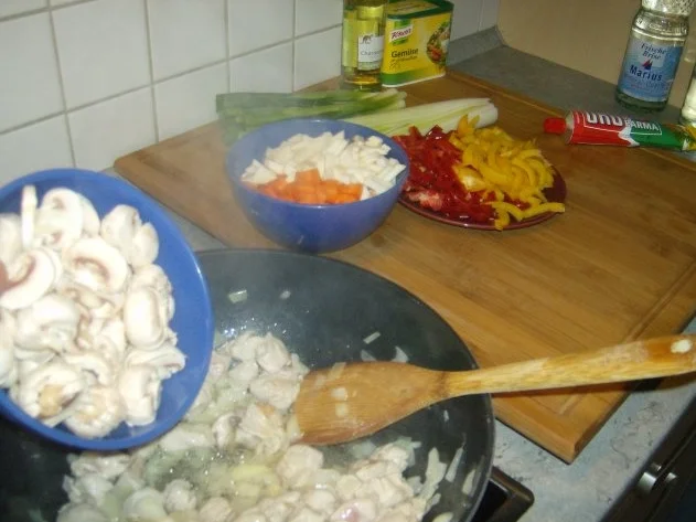 Puten Gemüsepfännchen geht schnell und schmeckt lecker - Rezept - Bild Nr. 3