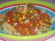 Würzige Ruck-Zuck-Pfanne mit Hack, Feta und Bohnen - Rezept