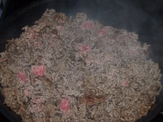 Würzige Ruck-Zuck-Pfanne mit Hack, Feta und Bohnen - Rezept - Bild Nr. 3