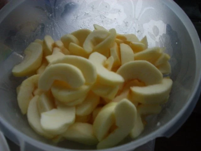 Apfelkuchen  "Wiener Art" - Rezept - Bild Nr. 3